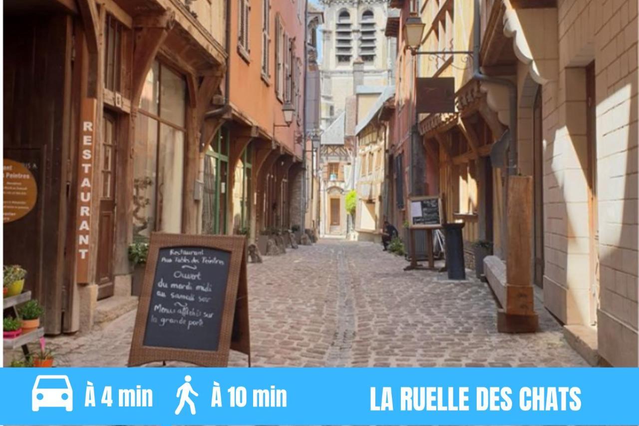 Joli Studio Meuble Tout Equipe Hyper Centre Wifi Appartement Troyes Buitenkant foto